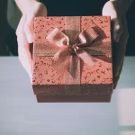 Caixa Surpresa de Aniversário: Presente Original para Comemorações Especiais caixa-supresa-de-aniversario