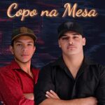 copos-na-mesa